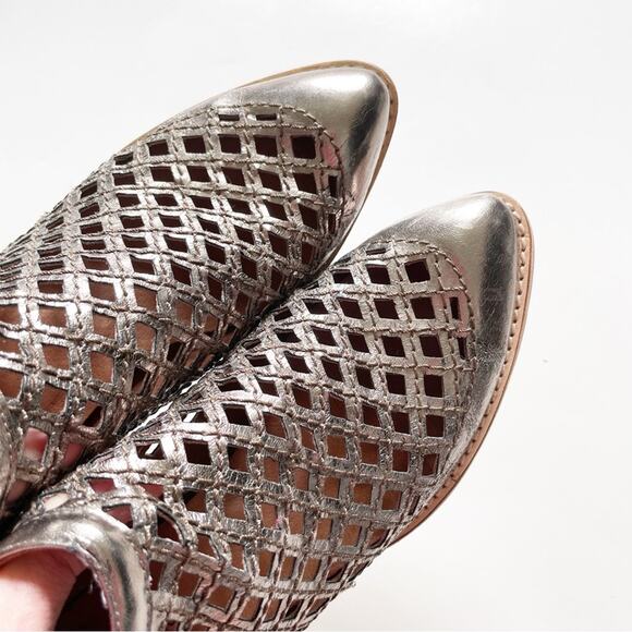 Jeffrey Campbell Silver Taggert Booties - Picture 4 of 8